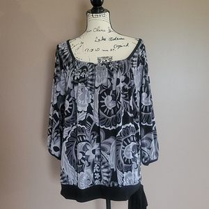Women's 3/4 sleeve top